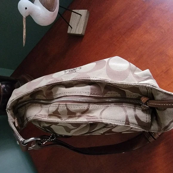 Coach North South Signature Duffel in Khaki Jacquard w/ Brown Leather #F17490 - Picture 11 of 15